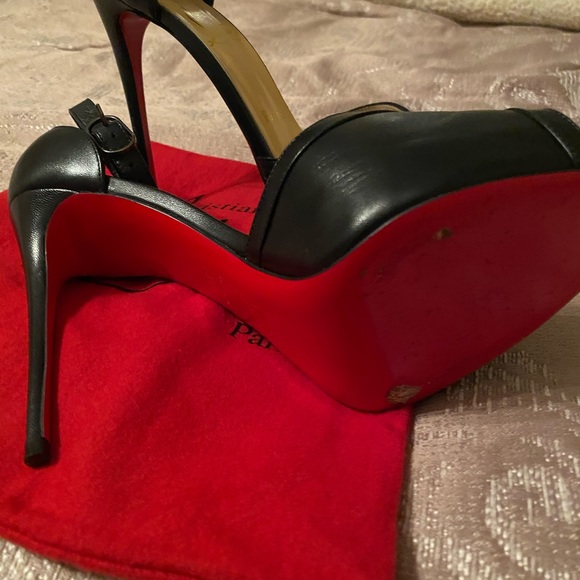 Louboutin heels - Picture 5 of 5